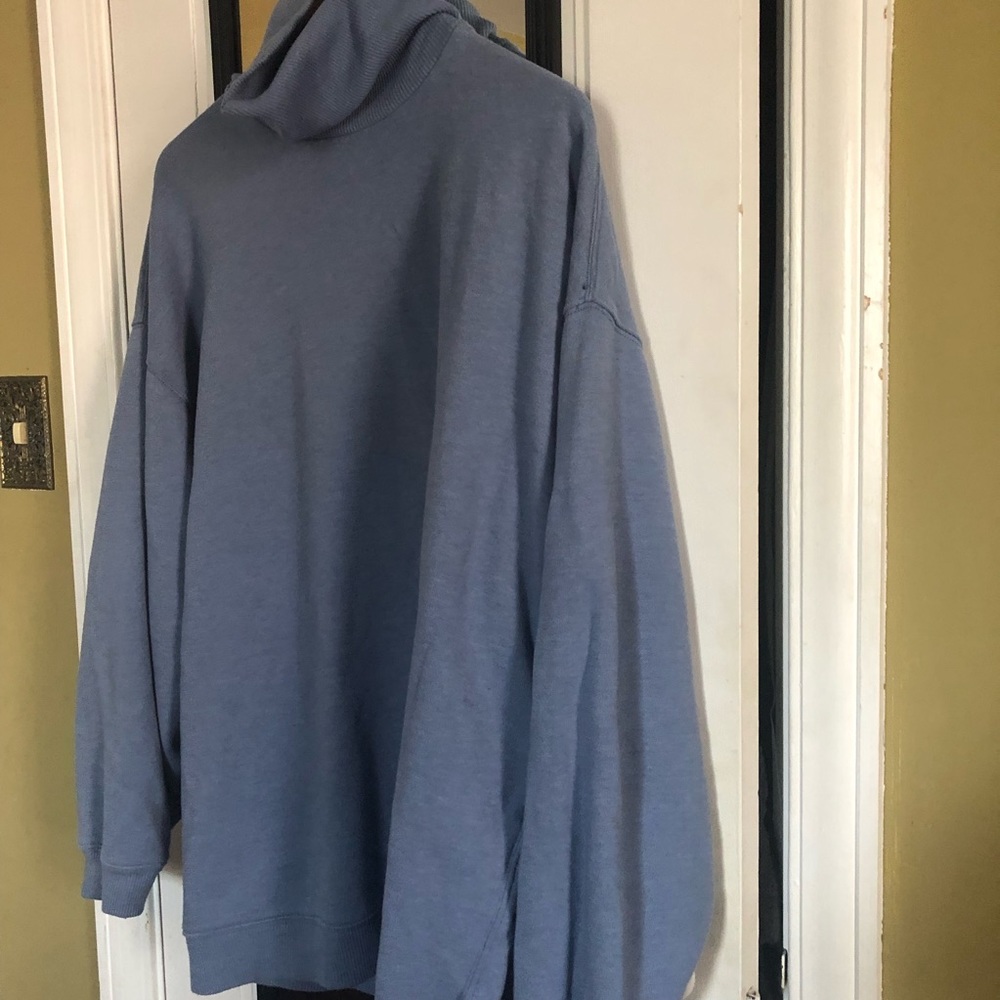 American Eagle Jegging Fit Sweater